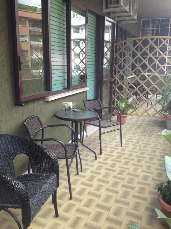 Single Room Balcony
