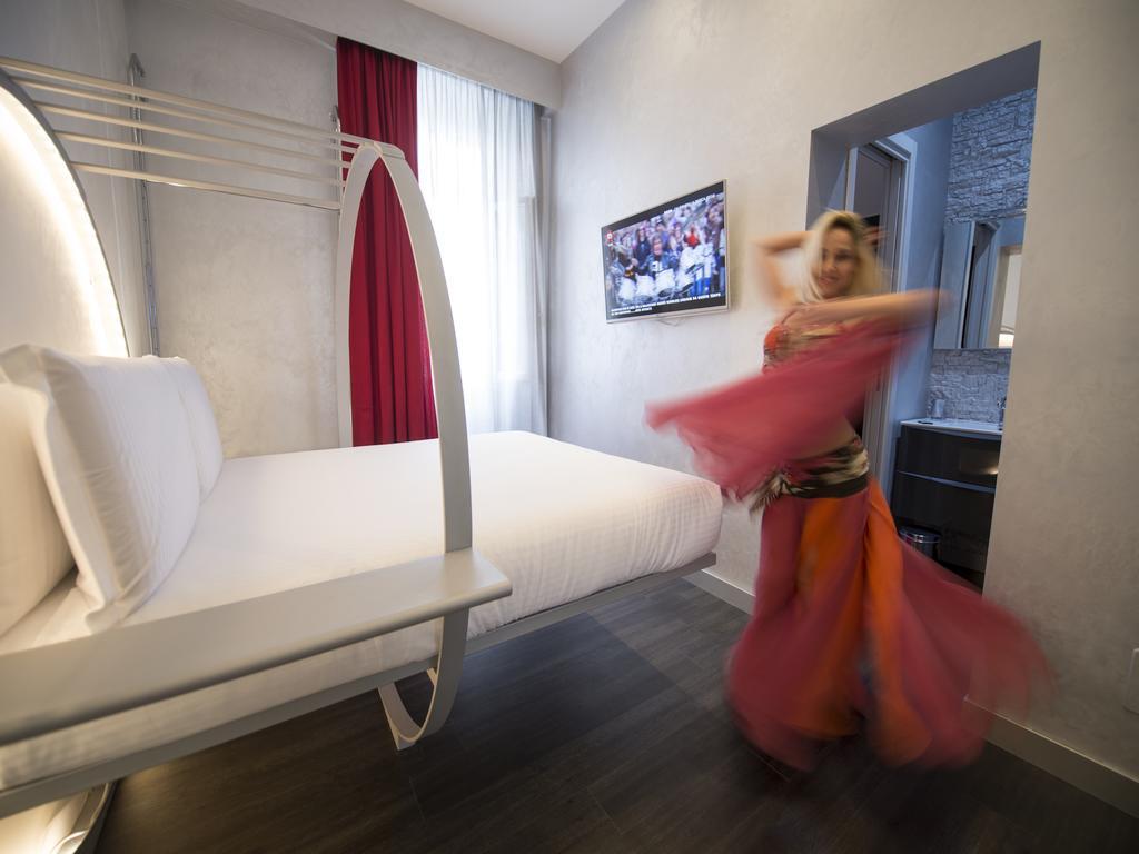 Budget Double Room,227325068:JPEG