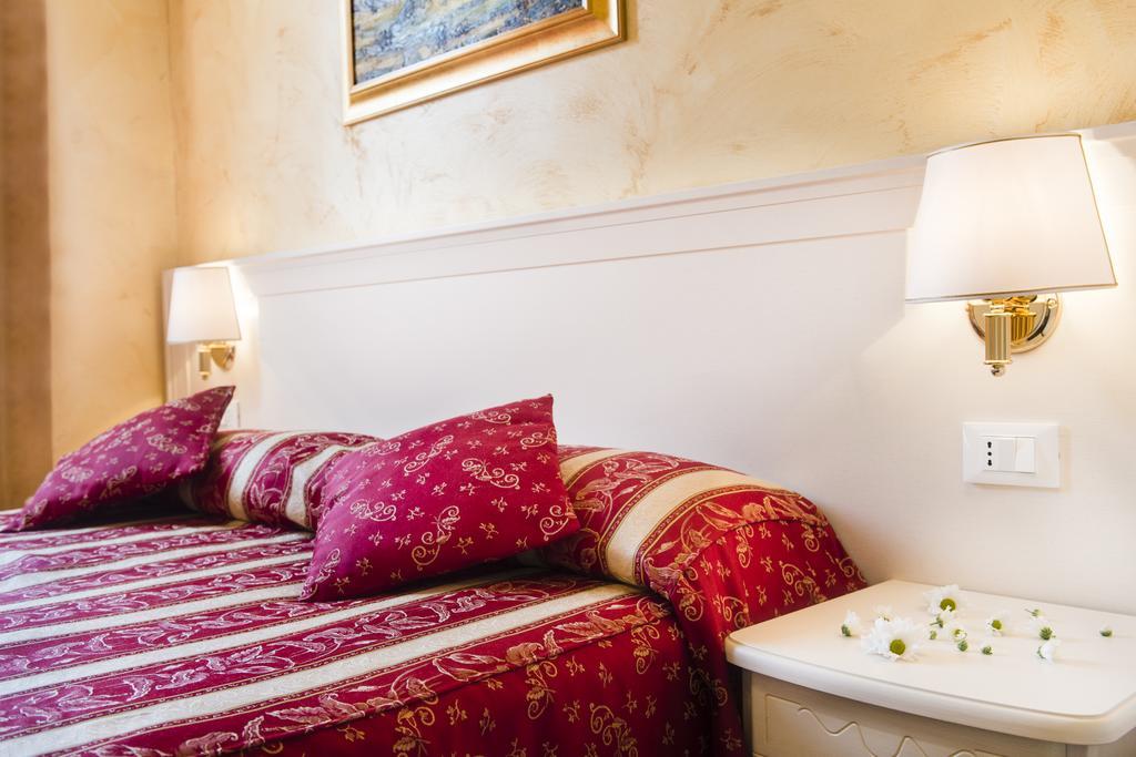 Classic Double or Twin Room