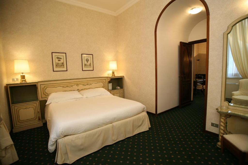 Senior Suite,44726347:JPEG