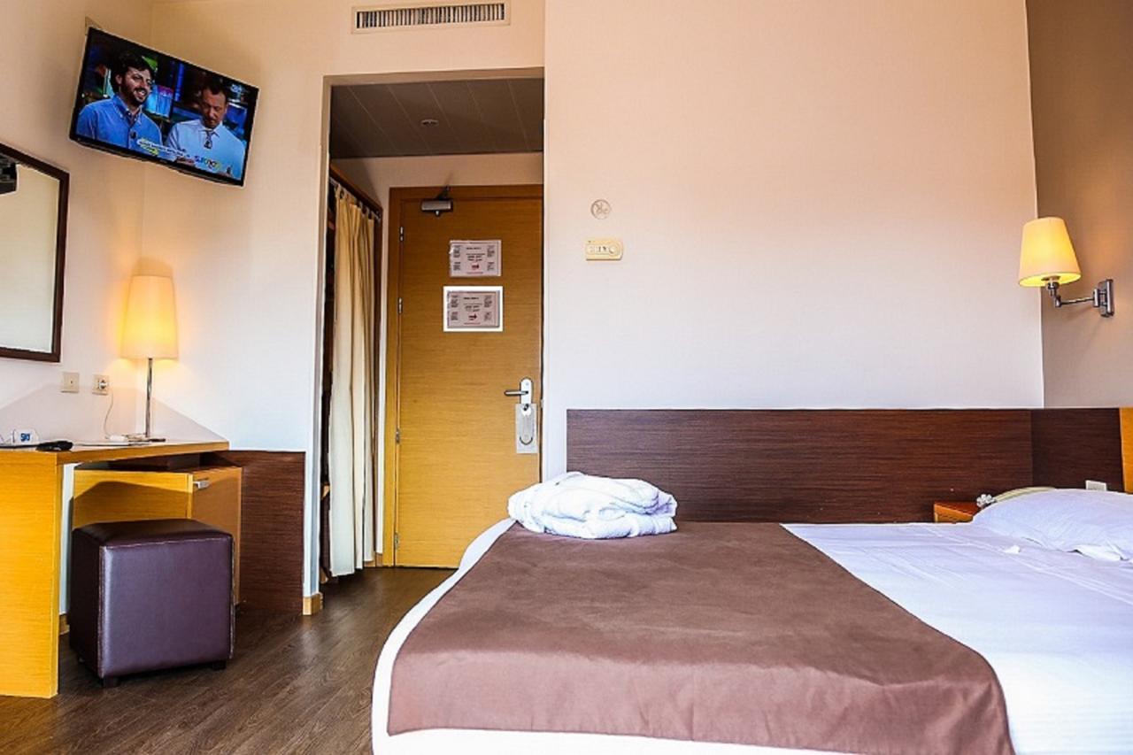 Double or Twin Room,685732380:JPEG