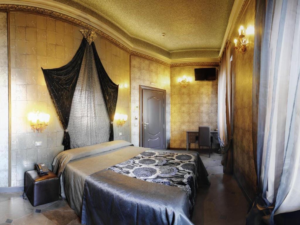Double Room City View