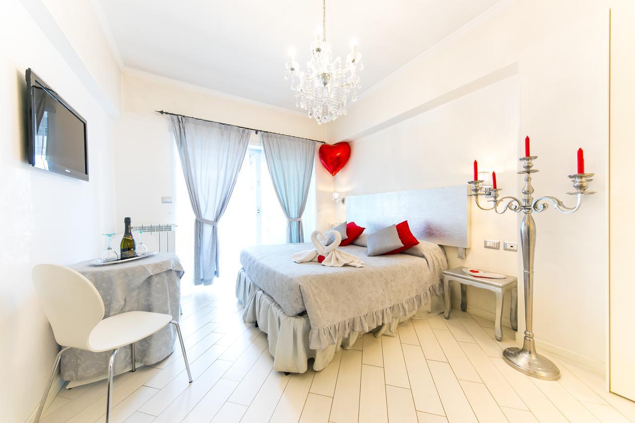 Suite with private Spa Bath and Sauna