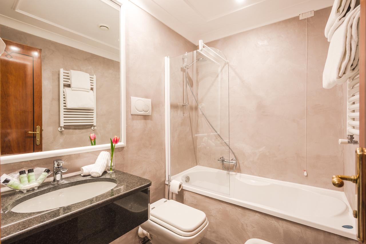 Superior Double Room City View
