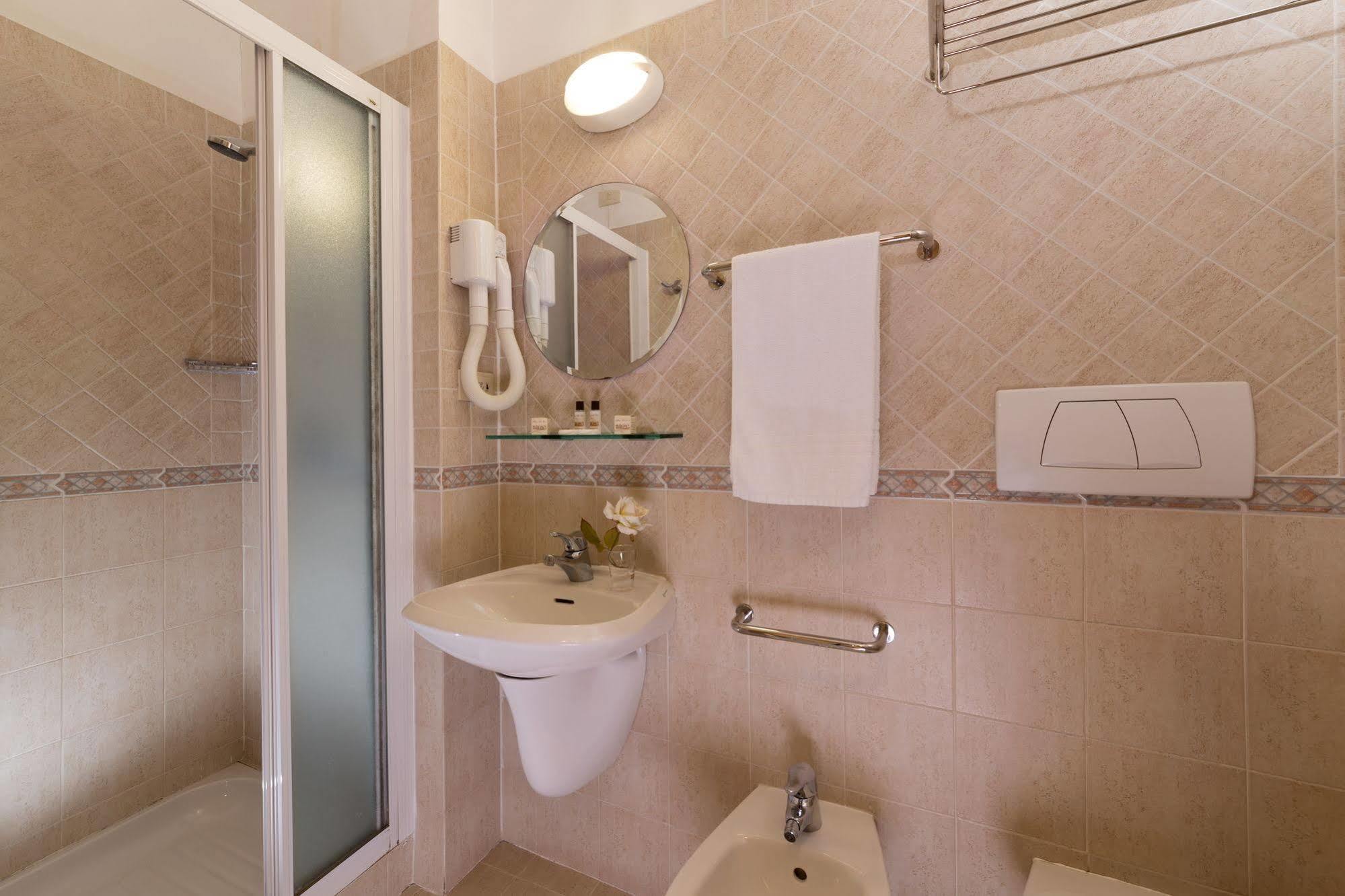 Classic Quadruple Room