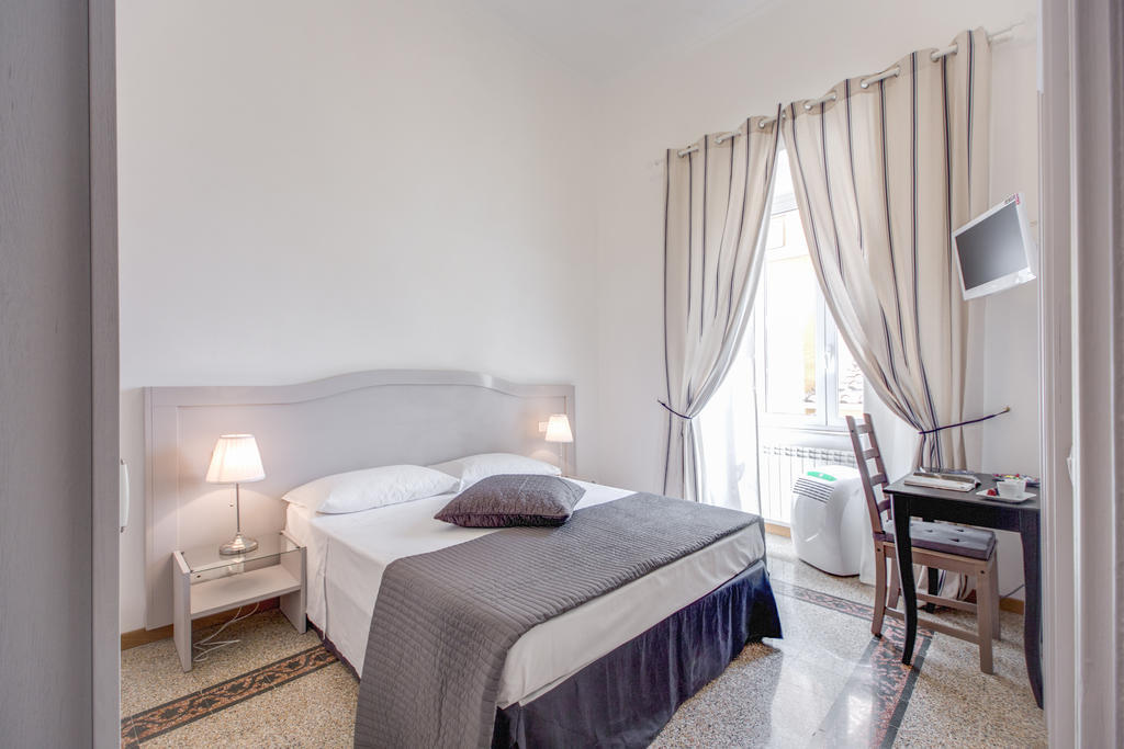 Double or Twin Room,69415430:JPEG