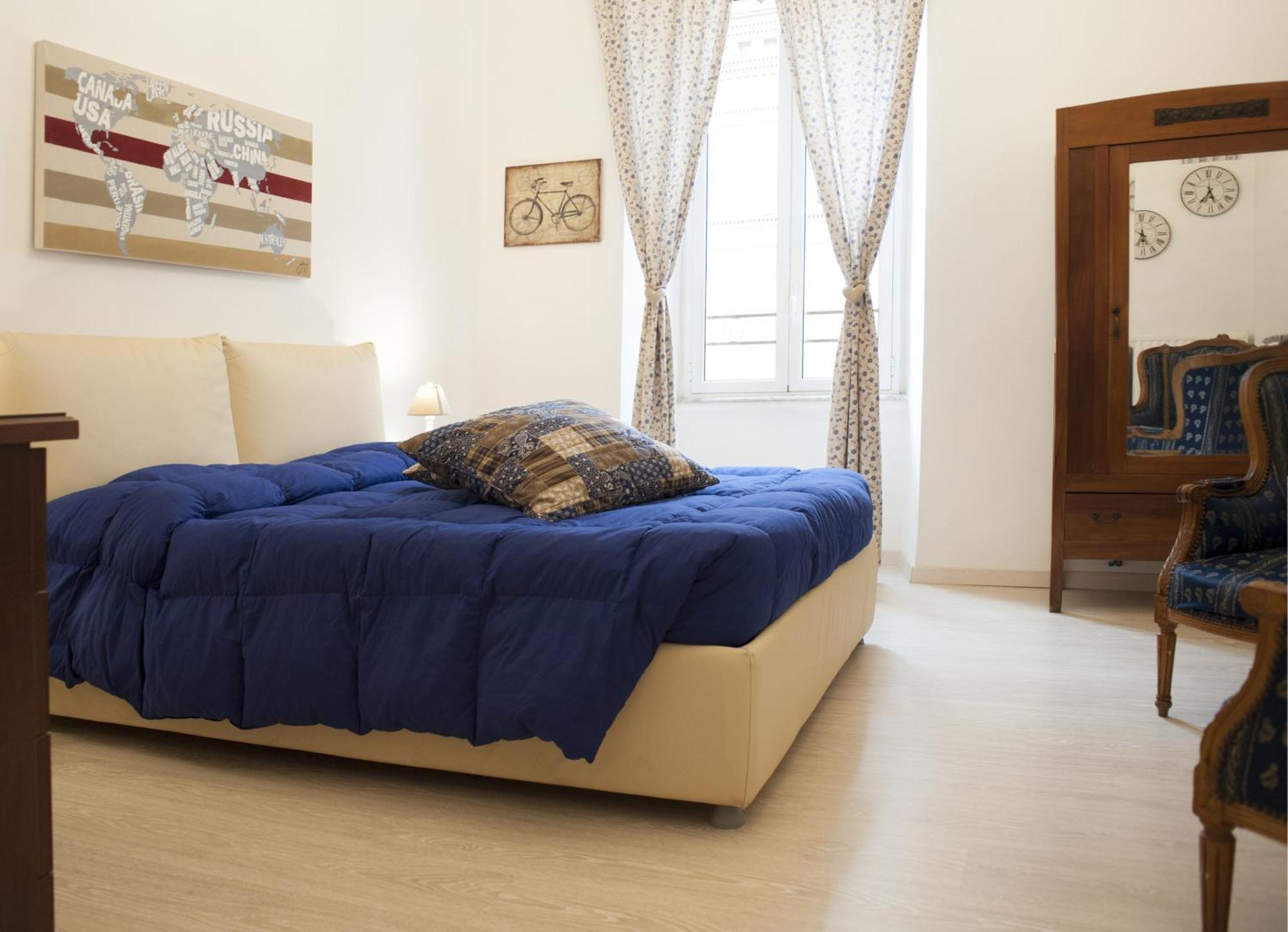 Double Room with Private External Bathroom,705075775:JPEG