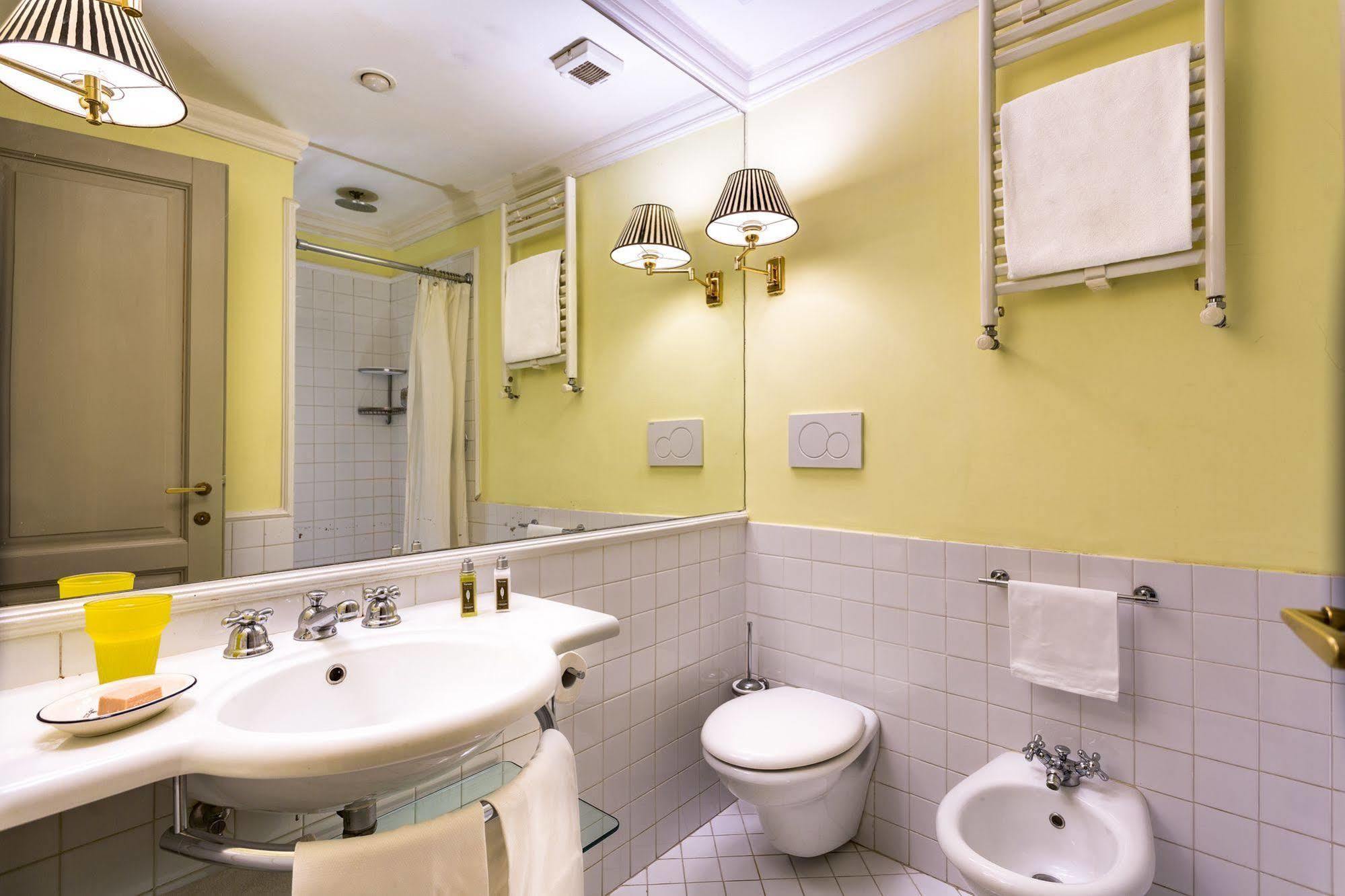 Standard Double Room Private External Bathroom