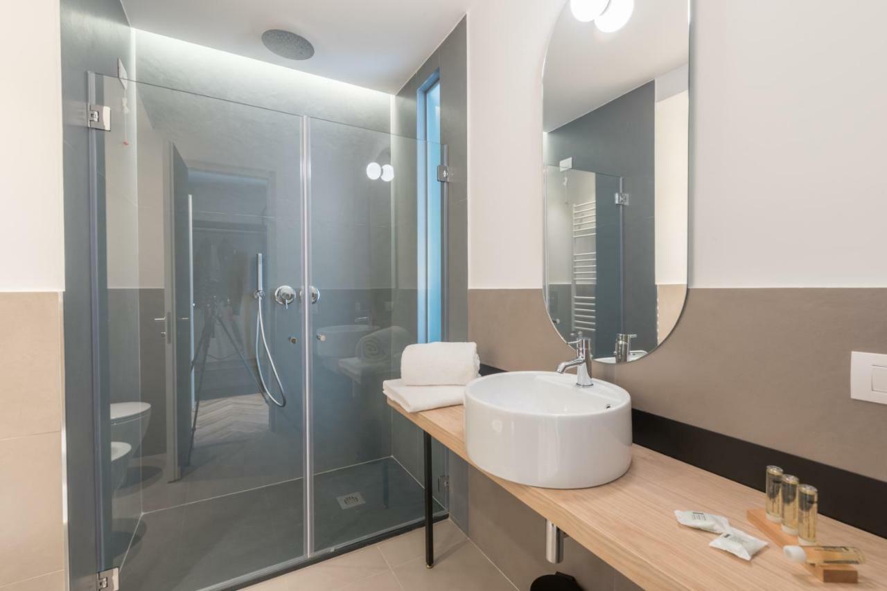 Deluxe Double or Twin Room City View