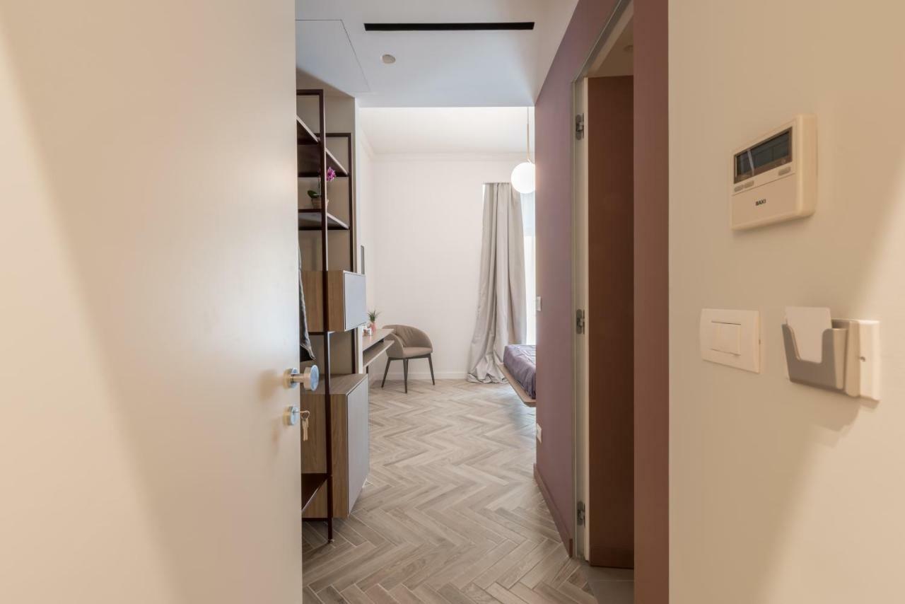 Deluxe Double or Twin Room City View