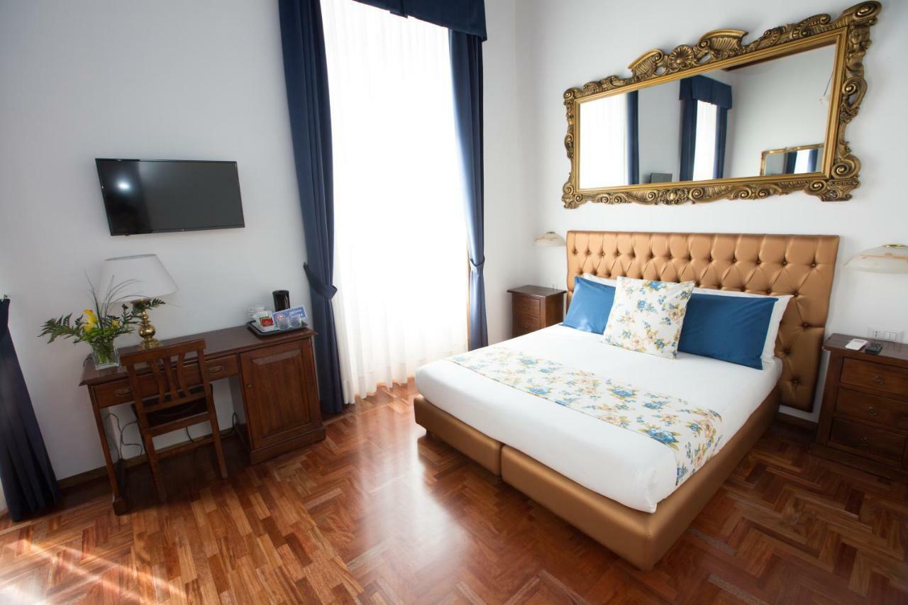 Quadruple Room St Peter View
