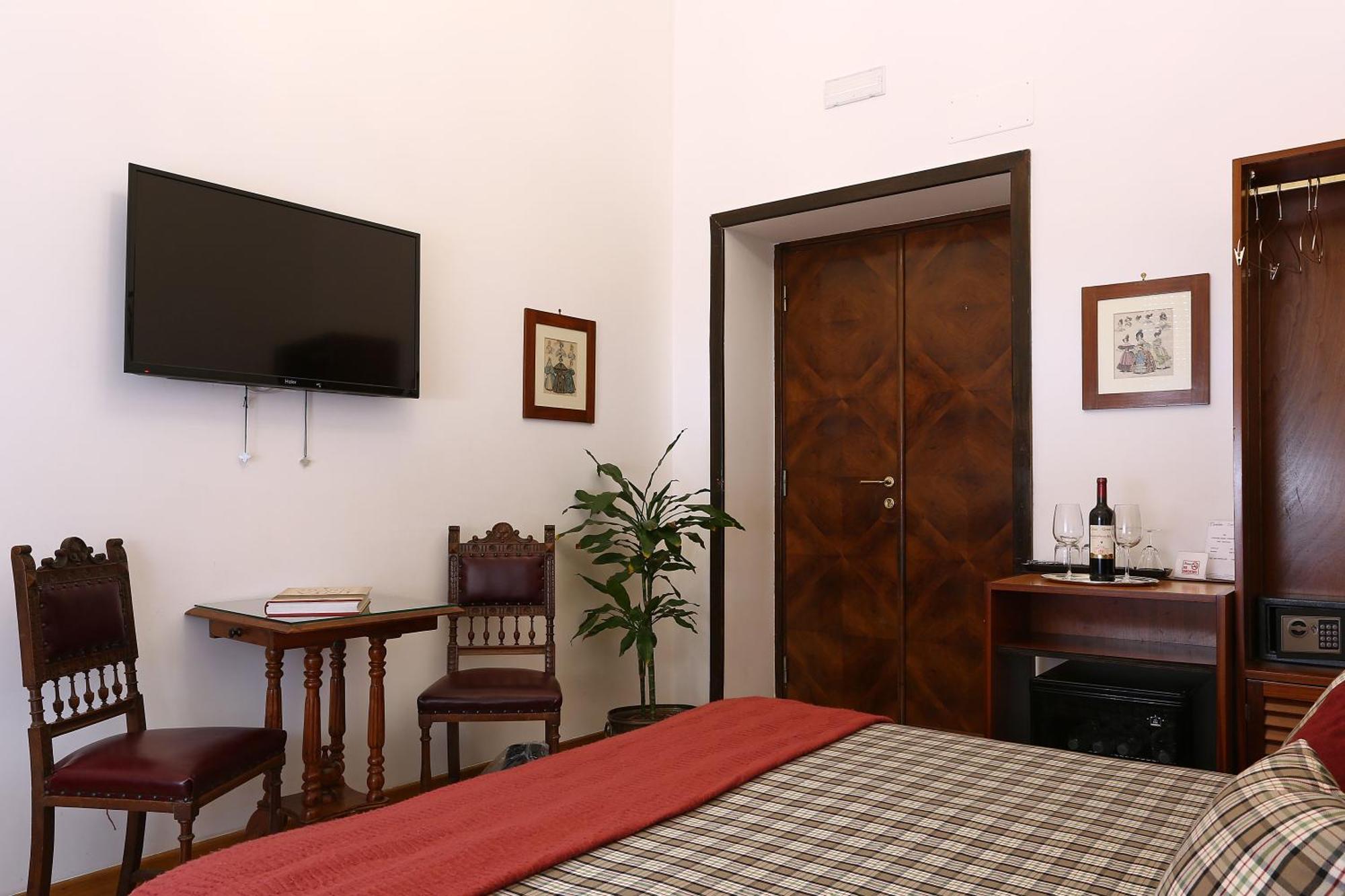 Superior Triple Room