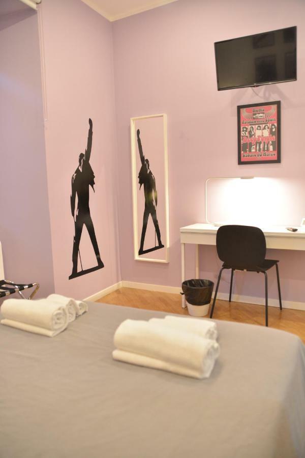 Double Room Private Bathroom