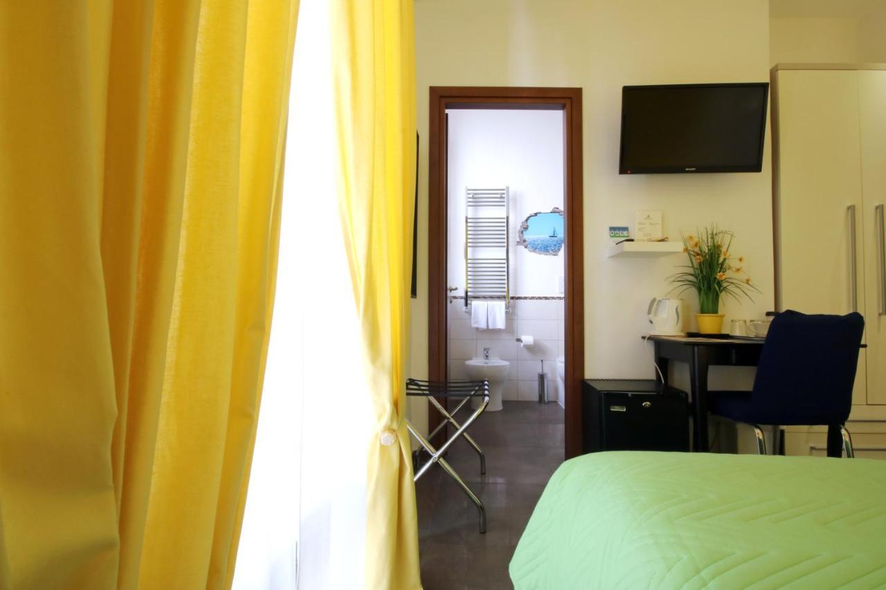 Double Room Private Bathroom