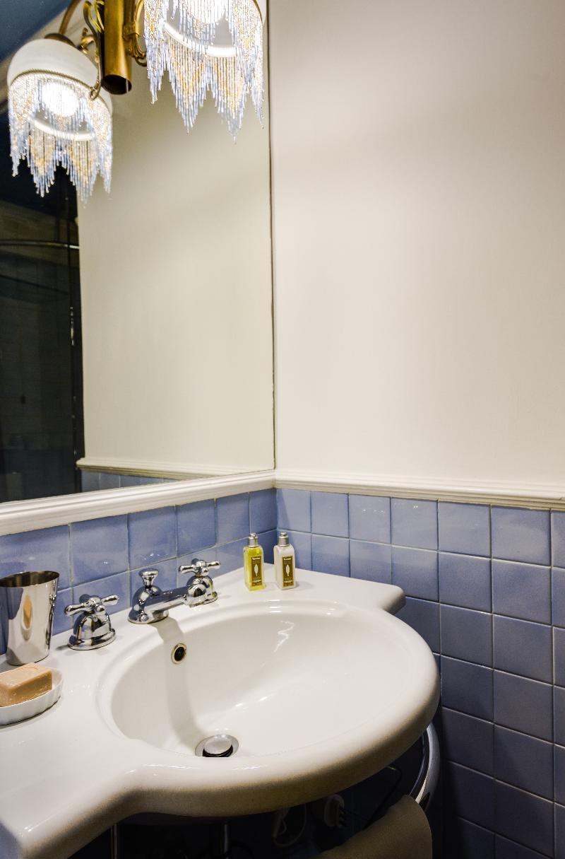 Comfort Double Room External Private Bathroom