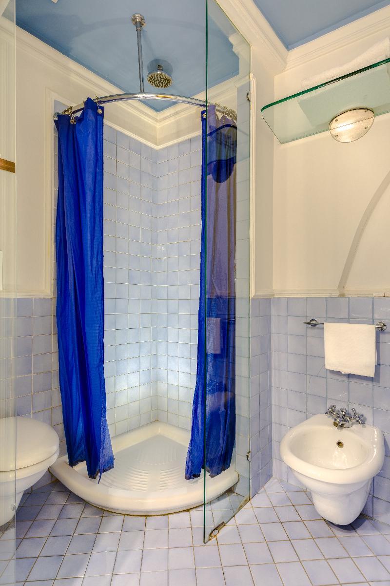 Comfort Double Room External Private Bathroom