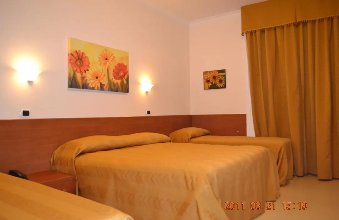 Hotel Everest-1