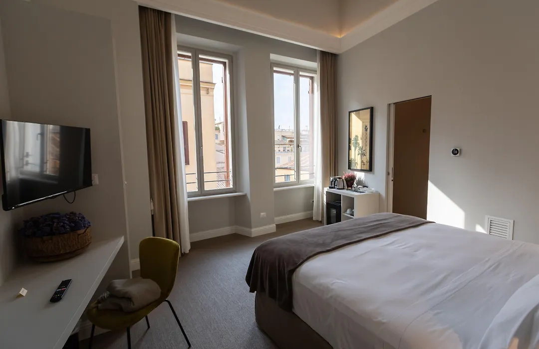 Domus 21 Luxury Suites-1