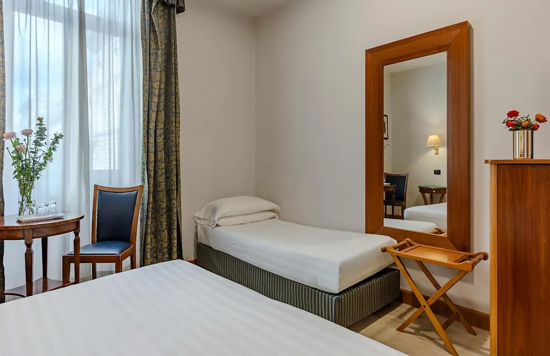 Hotel Diplomatic-1