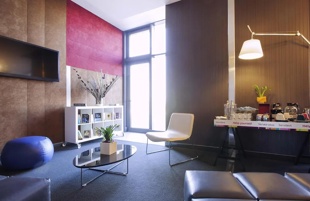 Ibis Styles Roma Eur-1