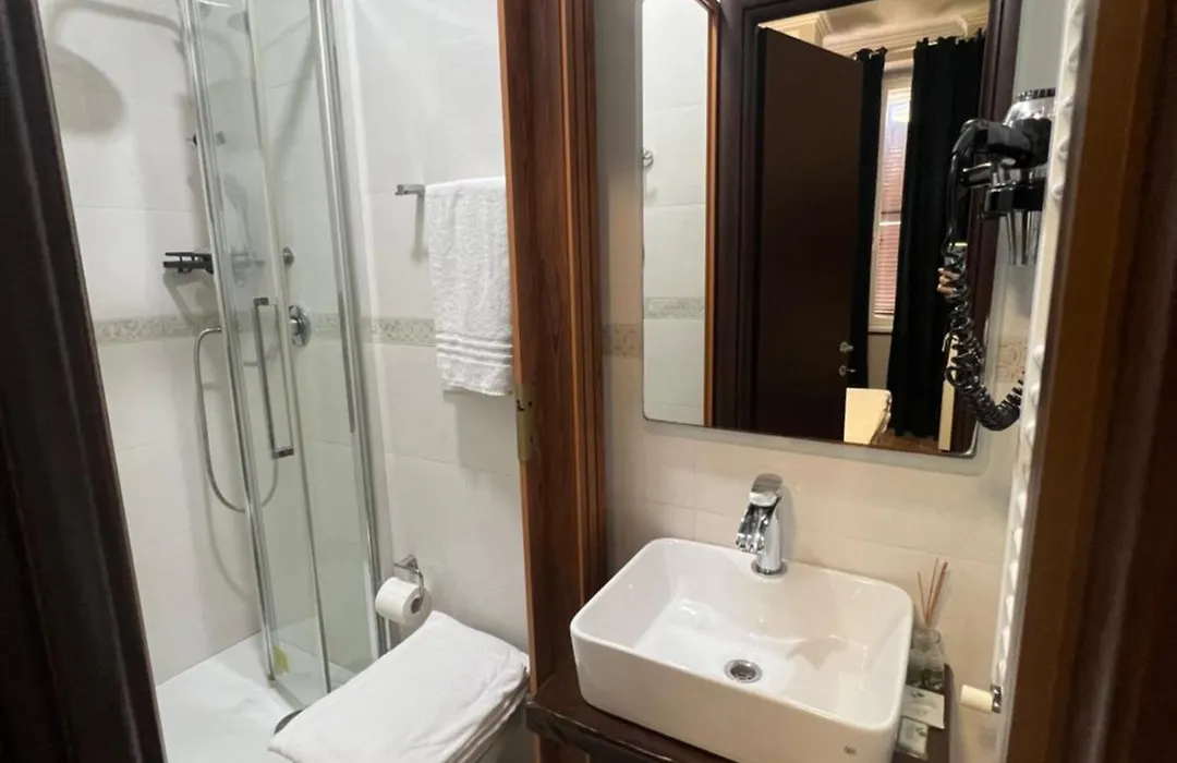 Favola Romana - Guest House-1