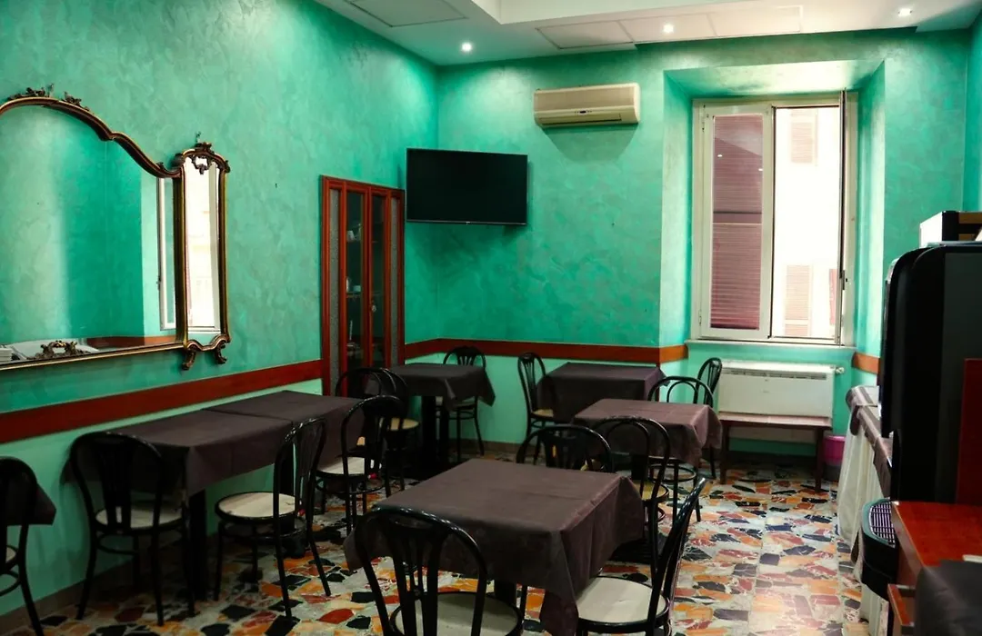 Hotel Ferrari-1