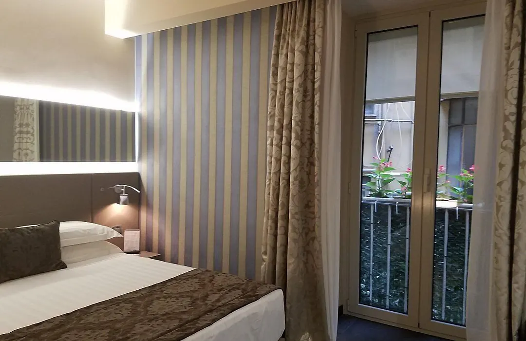 Trevi Palace Hotel-1