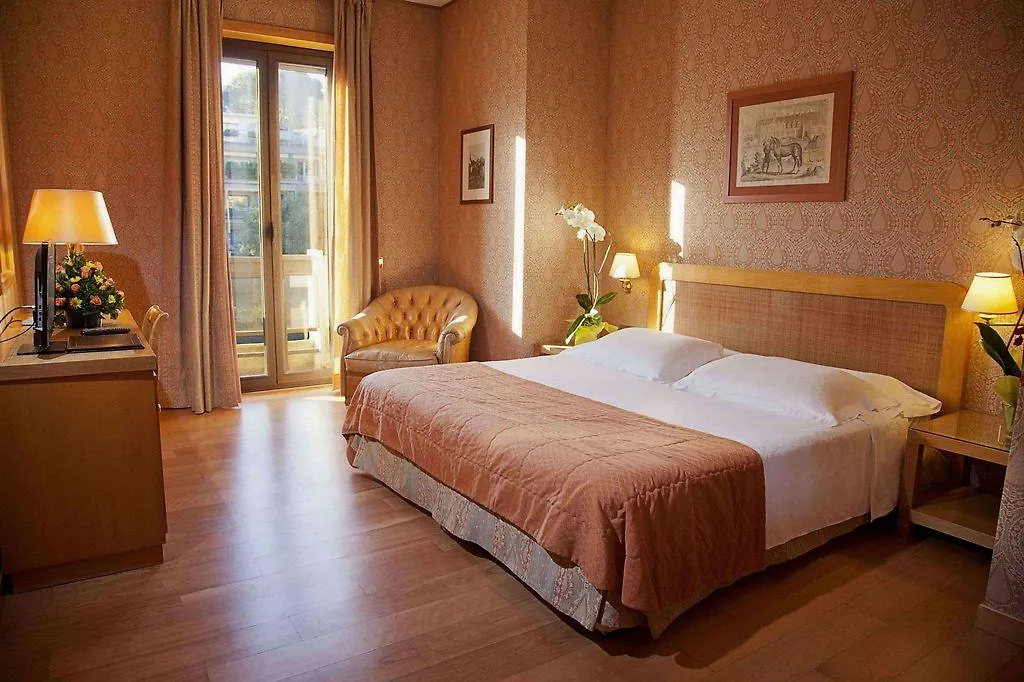 Polo Hotel-1