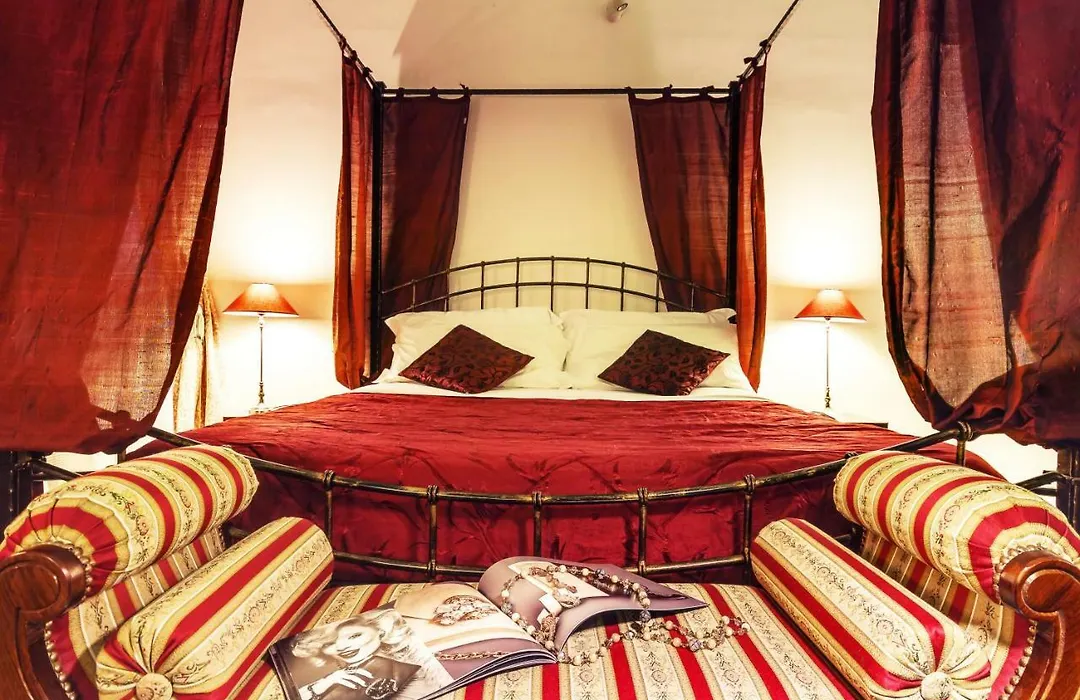 Tolentino Suites-1