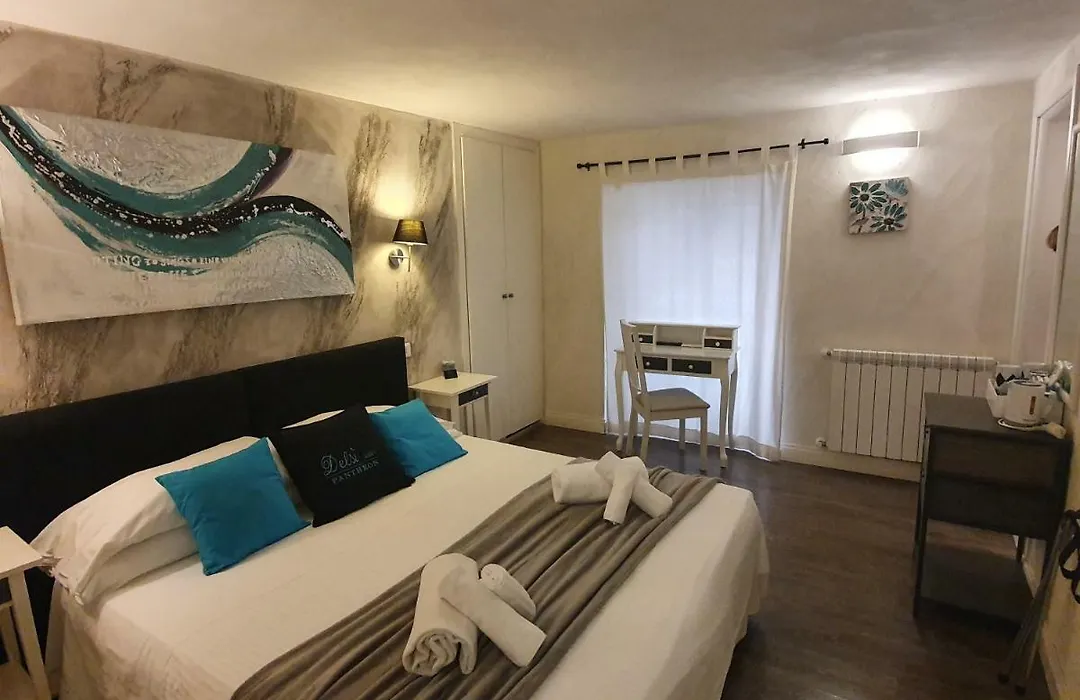 Delsi Suites Pantheon-1