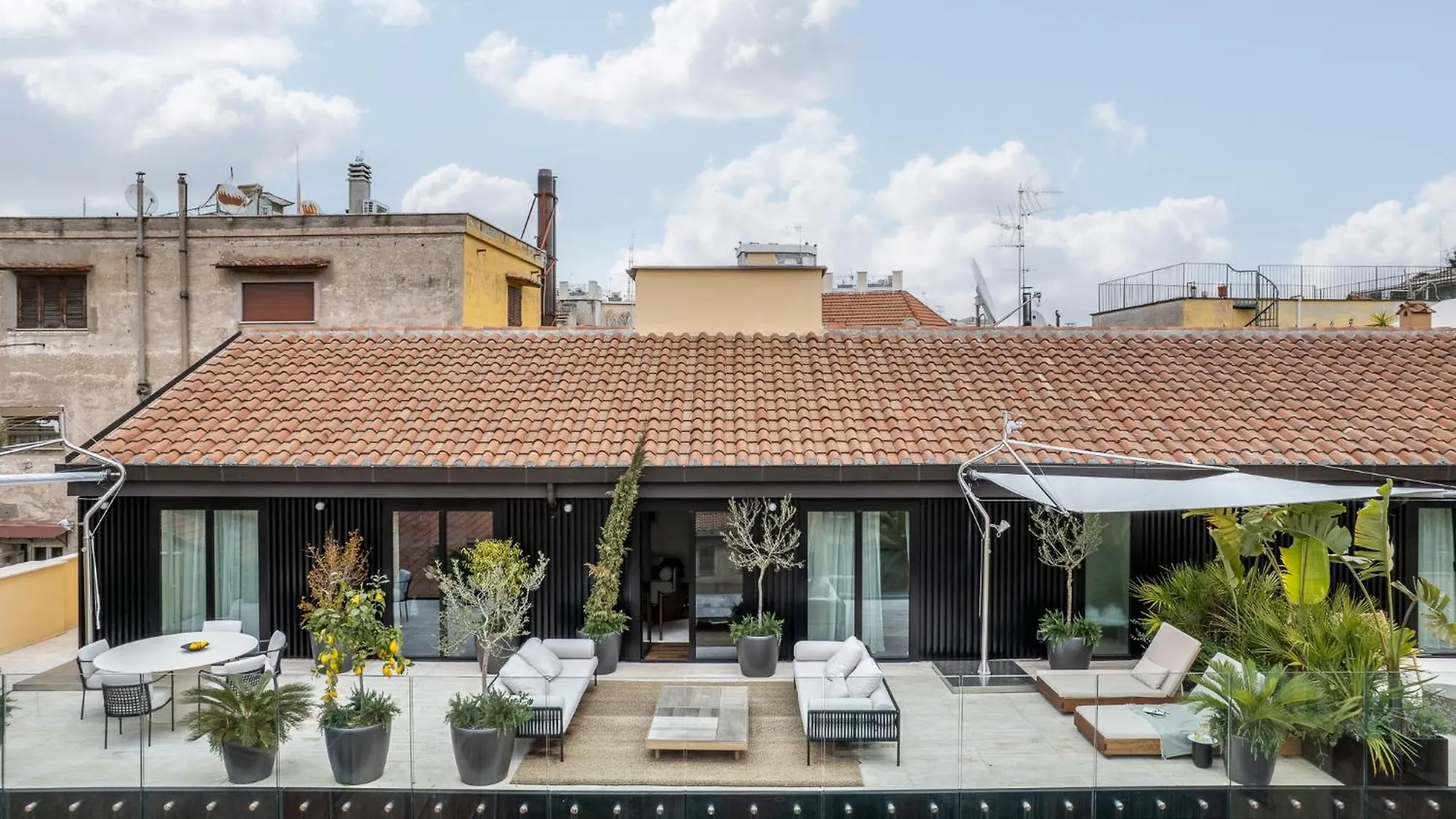 Master Trevi Aparthotel Rome: 4 star Hotel with a Minimum Price 473 ...