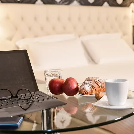 Navona Vita Suites-3