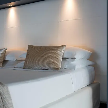 Hotel Metropolis-2