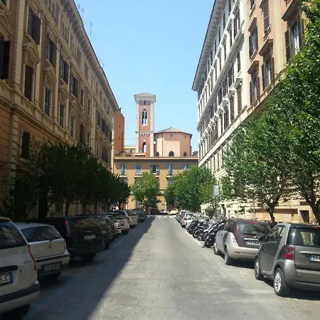 Vatican Town-3