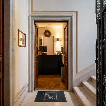 Vanity Navona-2