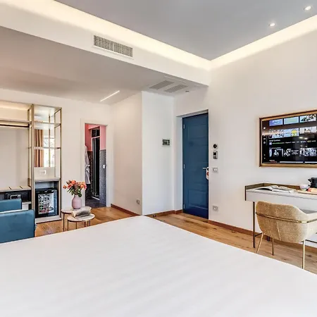 Relais Trevi 95 Boutique Hotel (Adults Only)-2