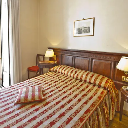 Hotel Cinquantatre-3