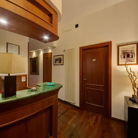 69 Manin Street-3
