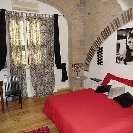 Caesar'S Rooms-3