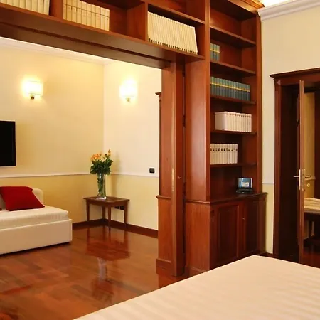 Luxury Ludovisi Rooms-2