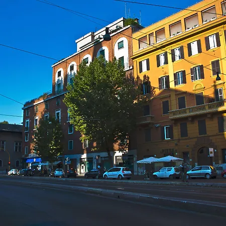 A Trastevere Da M.E.-3