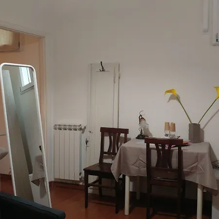 Dreaming Navona Rooms-2