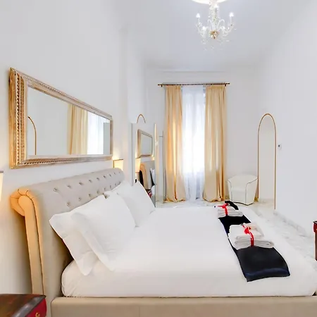 Queen Palace Suites-2