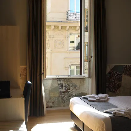 Bramble Luxury Suites-3