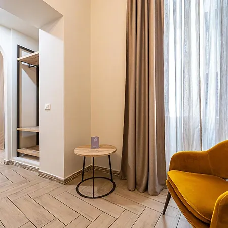 Four Rivers Suites-3