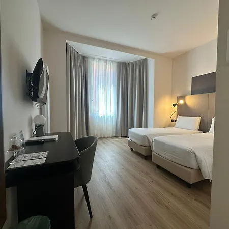 Hotel Porta Pia-3