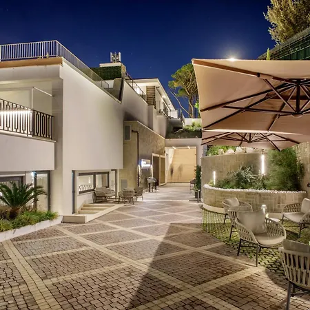 Hotel Shangri-La Roma By Omnia Hotels-3