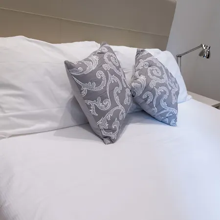 Sofia'S Suites Guesthouse-2