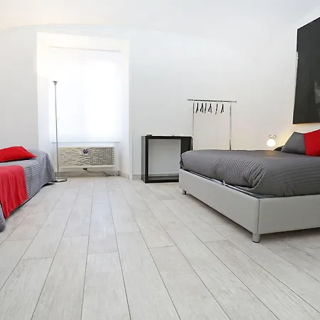 Houspitality Nero Bed & Breakfast-3
