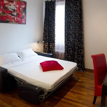 The Classic Roma Guesthouse Collection-2